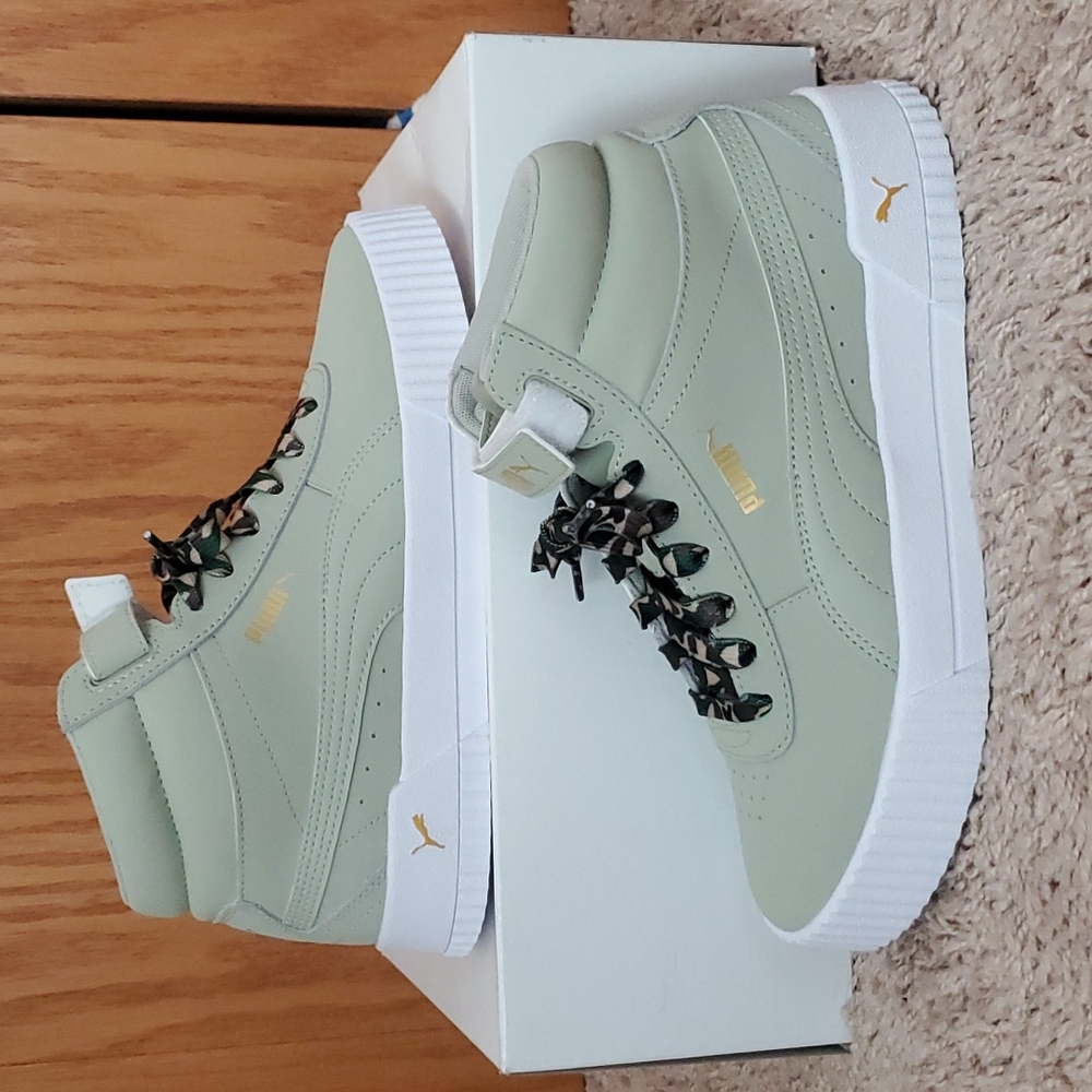 Puma Carina High Tops Light Green size 8.5
